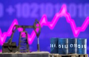 بازار نفت در انتظار سیگنالهای بیشتر از احیای تقاضای چین برای سوخت