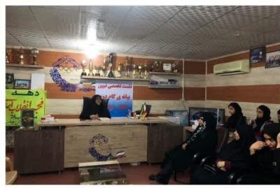 لزوم حمایت از بانوان کارآفرین/افتتاح کارخانه تولید فنس عنبرآباد