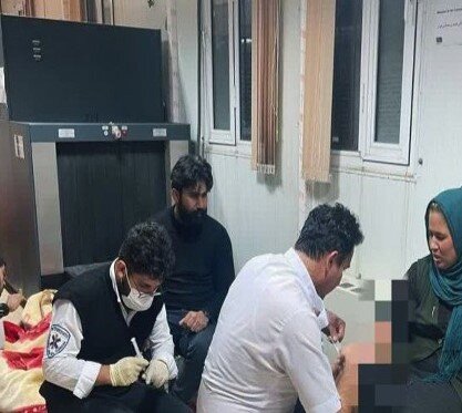 نجات 30 تبعه سوری گرفتار در برف و کولاک مرز سیرانبند بانه 