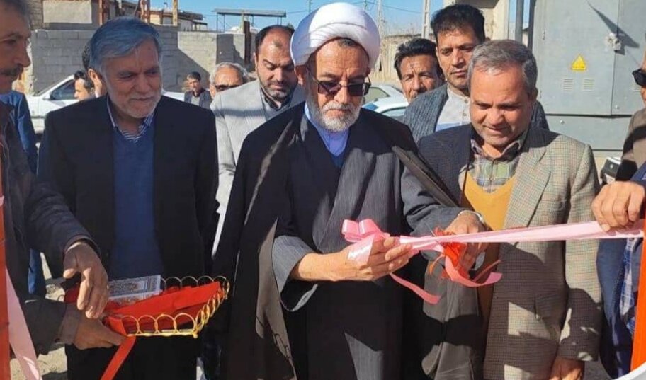افتتاح و کلنگ زنی یک مدرسه ۱۲ کلاسه و چندین طرح روستایی در سیرجان