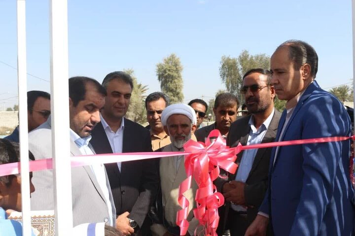 افتتاح ٧ زمین چمن مصنوعی در شهرستان منوجان  