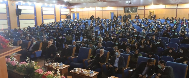 مازندران در سیاهچالهی پیری