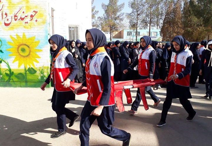 آموزش بیش از ۱۷ هزار دانش آموز زنجانی را در قالب طرح "همتا"