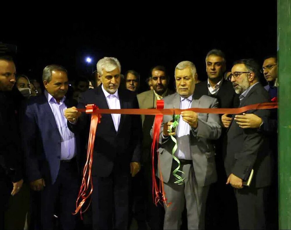 رهاوردهای سفر وزیر ورزش و جوانان به سیرجان/ از افتتاح طرح های ورزشی و اشتغالزایی تا قول مساعد جهت چاپ انبوه کتاب نویسنده سیرجانی