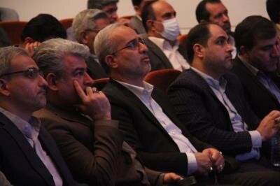 صنایع ملزم به تامین نیازهای خود از تولیدات داخلی هستند/ برگزاری اولین همایش تخصصی ارتباط واحدهای صنعتی در کرمان