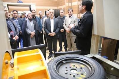 رونمایی از ۳۰ محصول جدید دانش بنیان کارخانجات لاستیک بارز کرمان