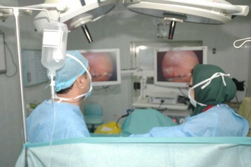 خدمات درمانی هلال احمر در بیمارستان ایرانیان دبی