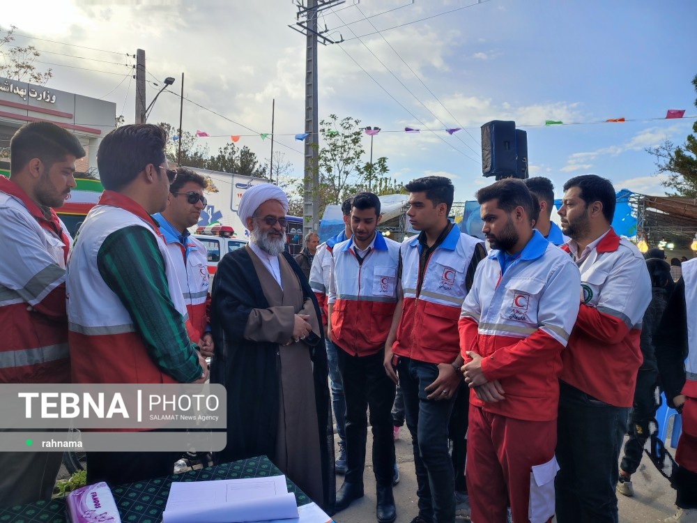 پیگیر بیمه و حق الزحمه امدادگران در مجلس هستیم