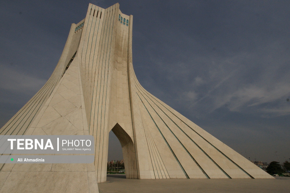 برج آزادی؛ روایت هویت تهران در قاب معماری