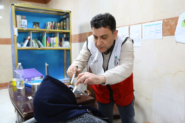خدمات درمانی هلال احمر به زائران در نجف اشرف