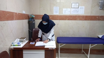 خدمت به زائرین با حضور کادر درمانی هلال احمر در نجف اشرف