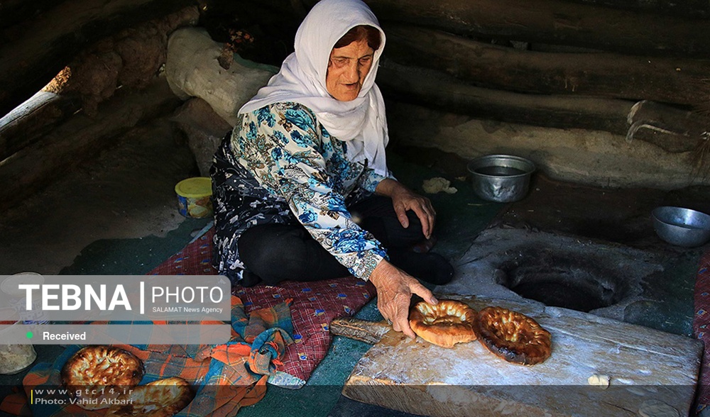 توزیع بیش از ۴۷۰۰ تن آرد خام خانه‌پز روستایی در استان زنجان

