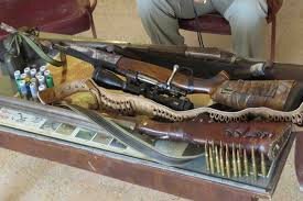 شکارچیان متخلف در سروآباد به دام افتادند 