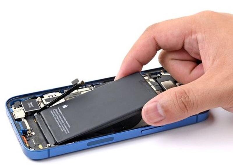تعویض باتری ایفون