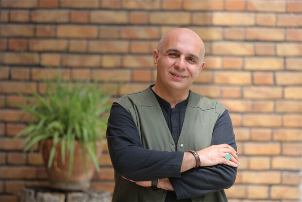 شغل جدید بازیگر معروف 