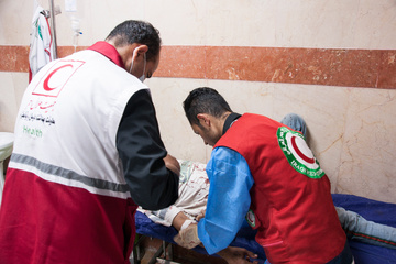 پوشش امدادی به زائران علوی توسط هلال احمر ایران و عراق