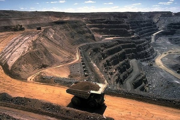 ۳۲۶ محدوده معدنی در استان کرمان به مزایده گذاشته خواهد شد