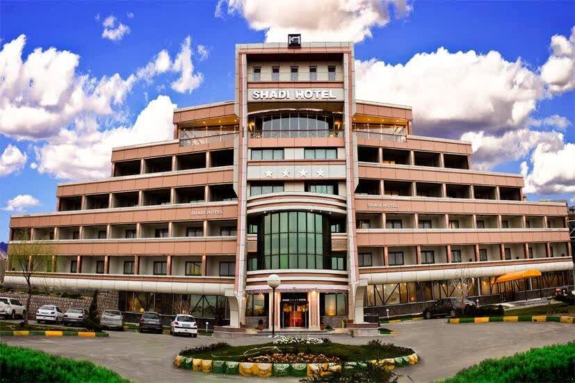 اسکان بیش از ١٨٥ هزار نفر در مراکز اقامتی استان کردستان