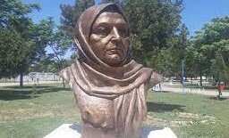 رونمایی از سردیس بانوی نمونه جهان اسلام در سیرجان 