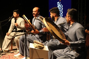 گزارش تصویری از جشنواره ملی آواها و نواهای رضوی در شیراز         عکاس : عباس ایزدی