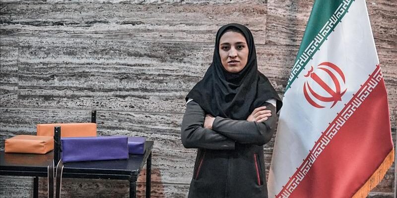 بانوی کردستانی در رشته مچ اندازی تاریخ ساز شد