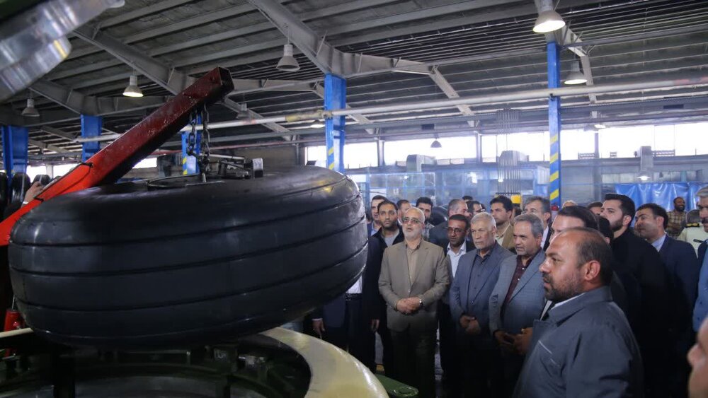 خط تولید روکش لاستیک هواپیما در سیرجان افتتاح شد