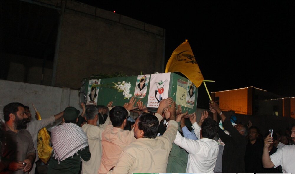 سنگ تمام رفسنجانی ها در تشییع شهید مدافع حرم