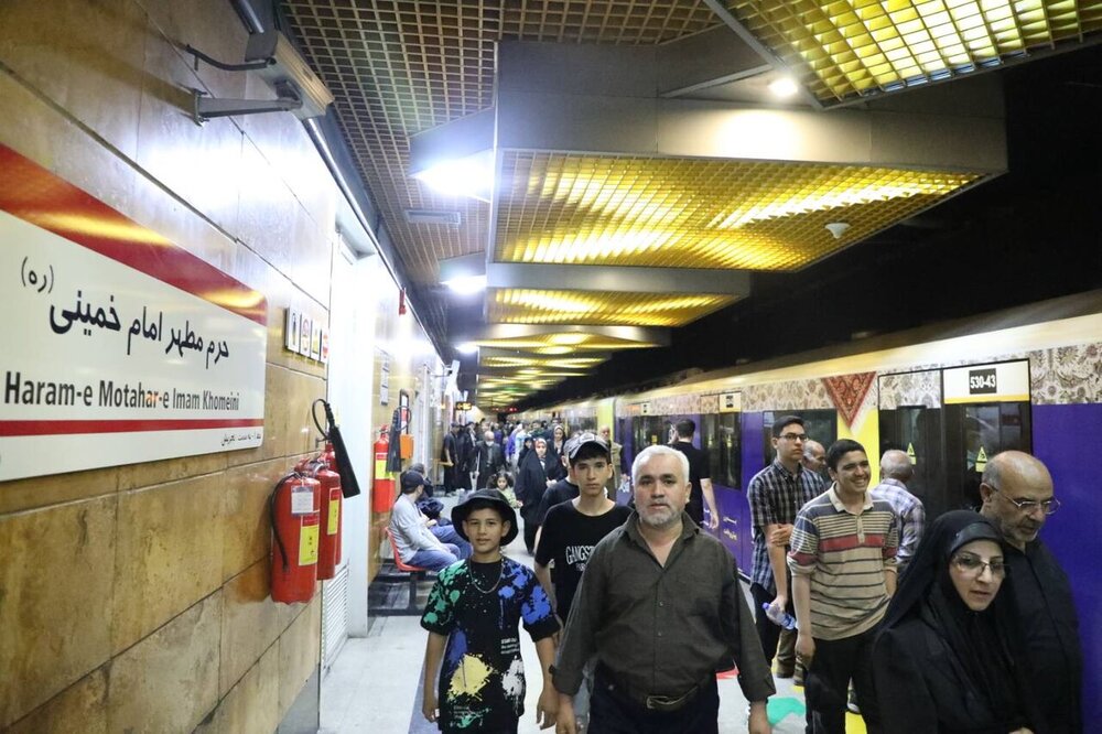 مترو بیش از ۲۳۰ هزار مسافر را در سالروز ارتحال حضرت امام(ره) جابجا کرد