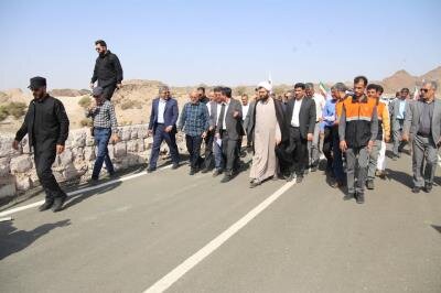 افتتاح دو طرح راهسازی با اعتبار ۵۲ میلیارد تومان در جنوب کرمان