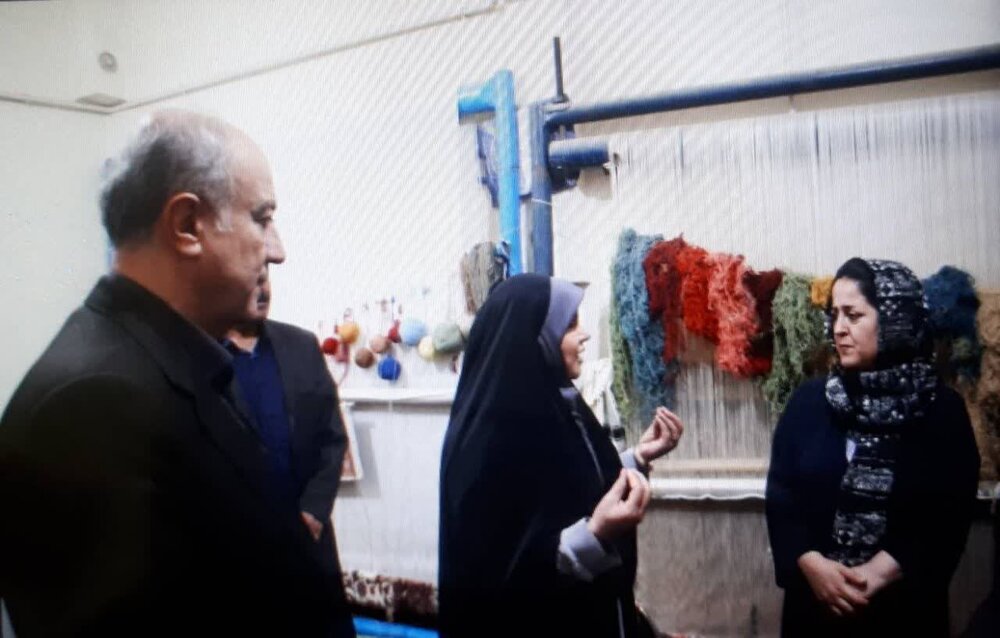 بازدید رئیس مرکز ملی فرش کشور از کارگاه های فرش دستباف سنندج