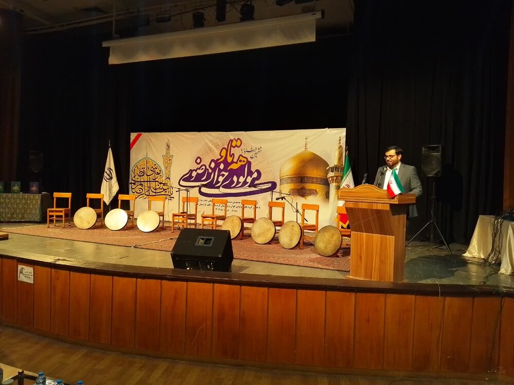 مردم کردستان علاقه وافری به امام رضا(ع) دارند
