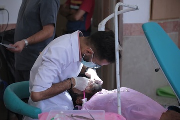 با همت گروه جهادی منتظران ظهور:خدمت درمانی و دندانپزشکی برای مرزنشینان بخش درح شهرستان سربیشه