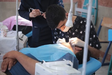با همت گروه جهادی منتظران ظهور:
خدمت درمانی و دندانپزشکی برای مرزنشینان بخش درح شهرستان سربیشه