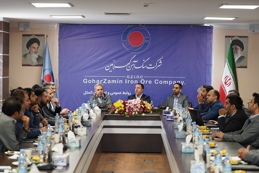 رویش امیدها در قلب کویر/ دیدگاه تخصص گرایی و جوان گرایی در گل گهر را ارج می نهیم