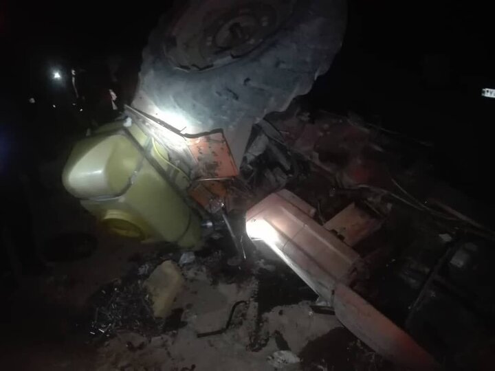 یک فوتی در واژگونی تراکتور در حومه شیراز