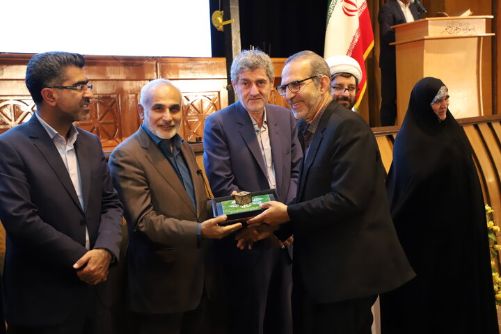 دانشگاه علوم پزشکی شیراز، دستگاه اجرایی برگزیده شد