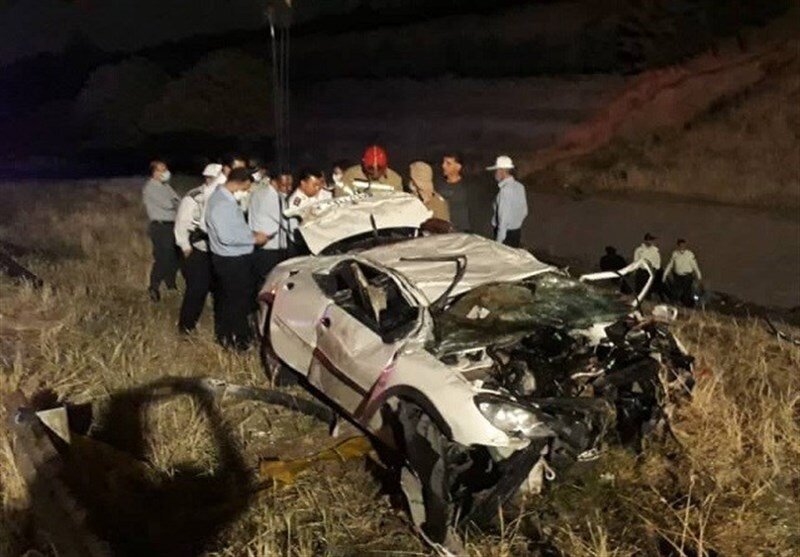 سقوط خودرو ۲۰۶ در بزرگراه شهید بابایی