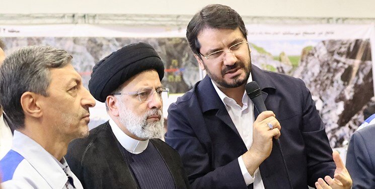 رئیسی ساخت قطعه سوم آزادراه تهران ـ شمال را کلنگ زنی کرد 