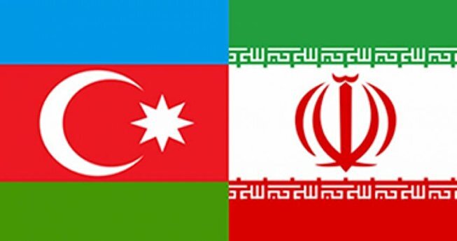 وزیر خارجه الجزایر وارد تهران شد 