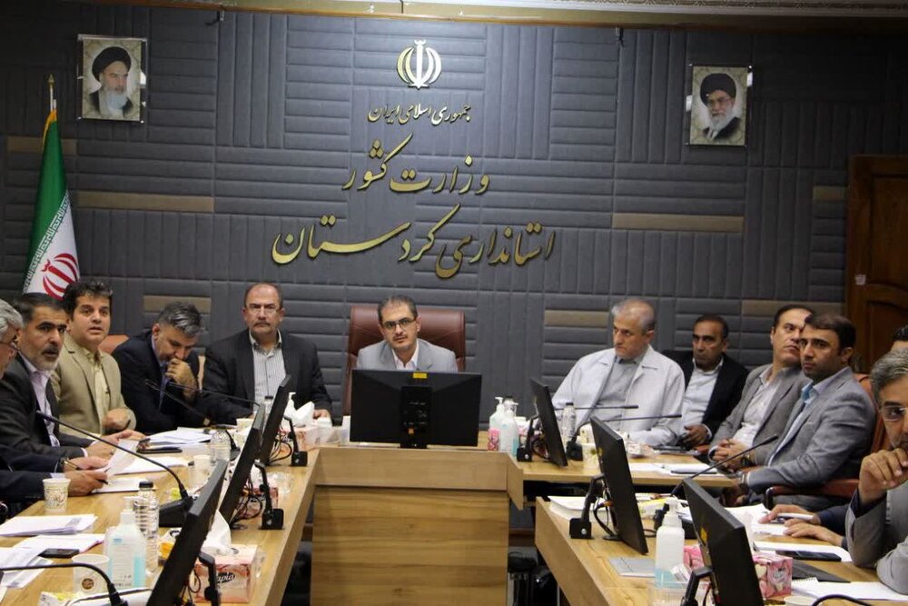دانشگاهها راههای اشتغال فارغ التحصیلان را بررسی کنند