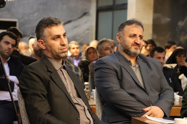 شورا نماد مردمسالاری دینی است
