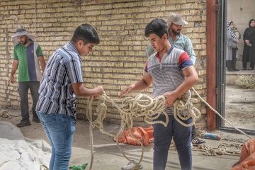 برپایی خیمه های حسینی و آیین چاووش محرم در سیرجان