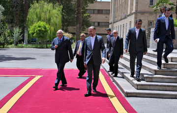 دیدار وزرای امور خارجه  ایران و الجزایر