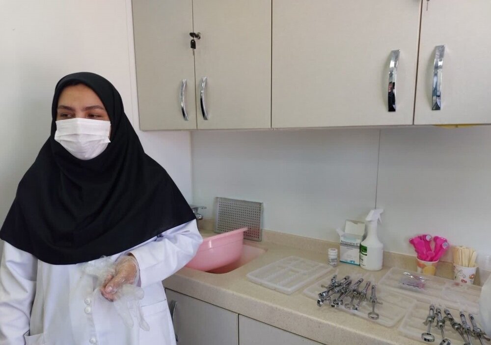 بهره مندی ۹۰۰ نفر از خدمات رایگان پزشکی و دندانپزشکی در بردسیر