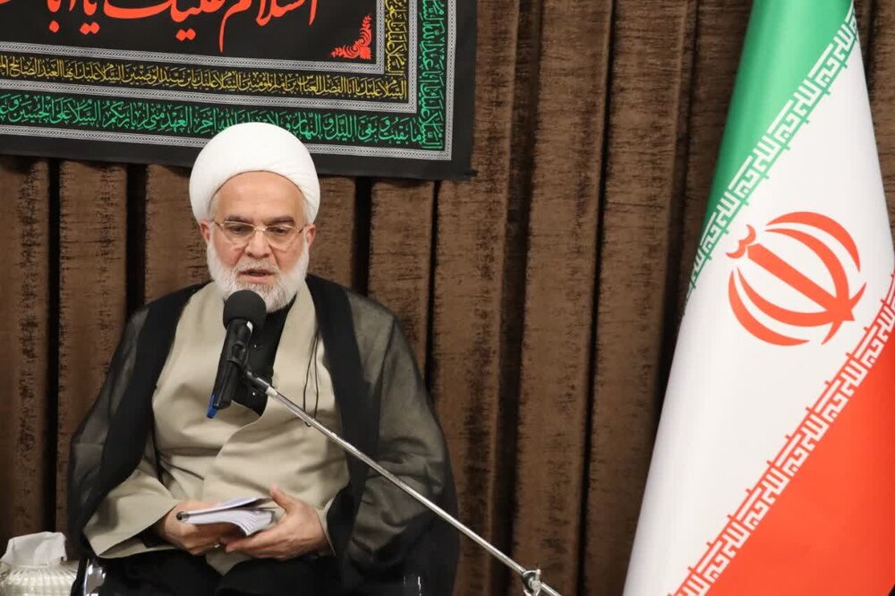 رسانه های کردستان در بازتاب تاریخ کردستان ضعیف هستند/ در هیچ انتخاباتی در کردستان کاندید نمی شوم