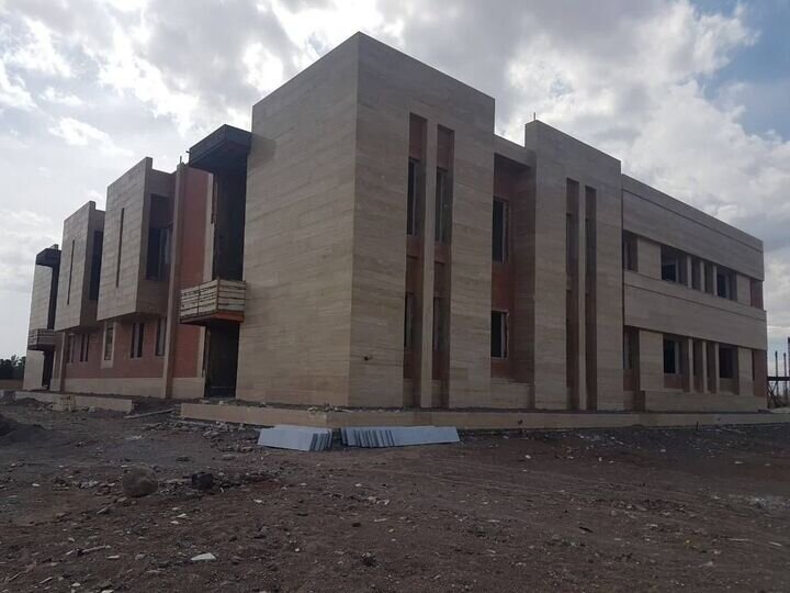 اجرای ۱۲ پروژه ساختمان دولتی و عمومی در استان زنجان