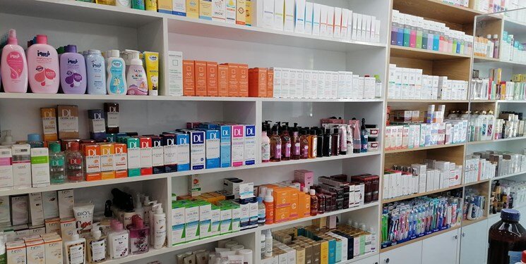 خروج ۴۰۰ قلم دارو از از پوشش بیمه‌ای؟