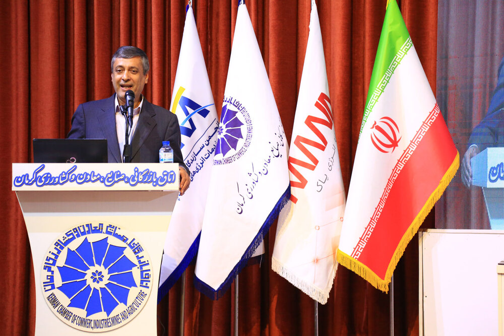 تا چندین سال دیگر، وارد کننده گاز و سوخت خواهیم شد!