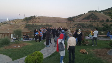آیین افتتاحیه جشنواره هنرهای تجسمی جوان ایران در کوهستان زیبای آبیدر سنندج به روایت تصویر- چهارشنبه یکم شهریورماه ۱۴۰۲