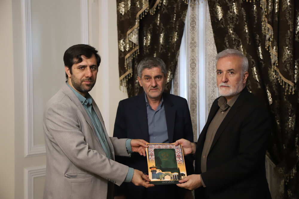 امضای تفاهم نامه بازسازی و مقاوم سازی کتابخانه و تالار ابوریحان